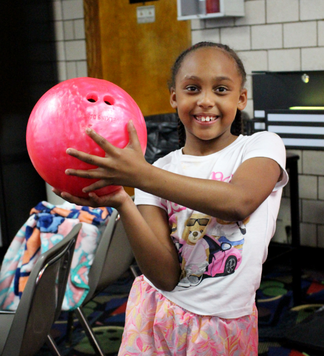 Poelking Woodman Lanes Kids Bowl Poelking Woodman Lanes Kids Bowl
